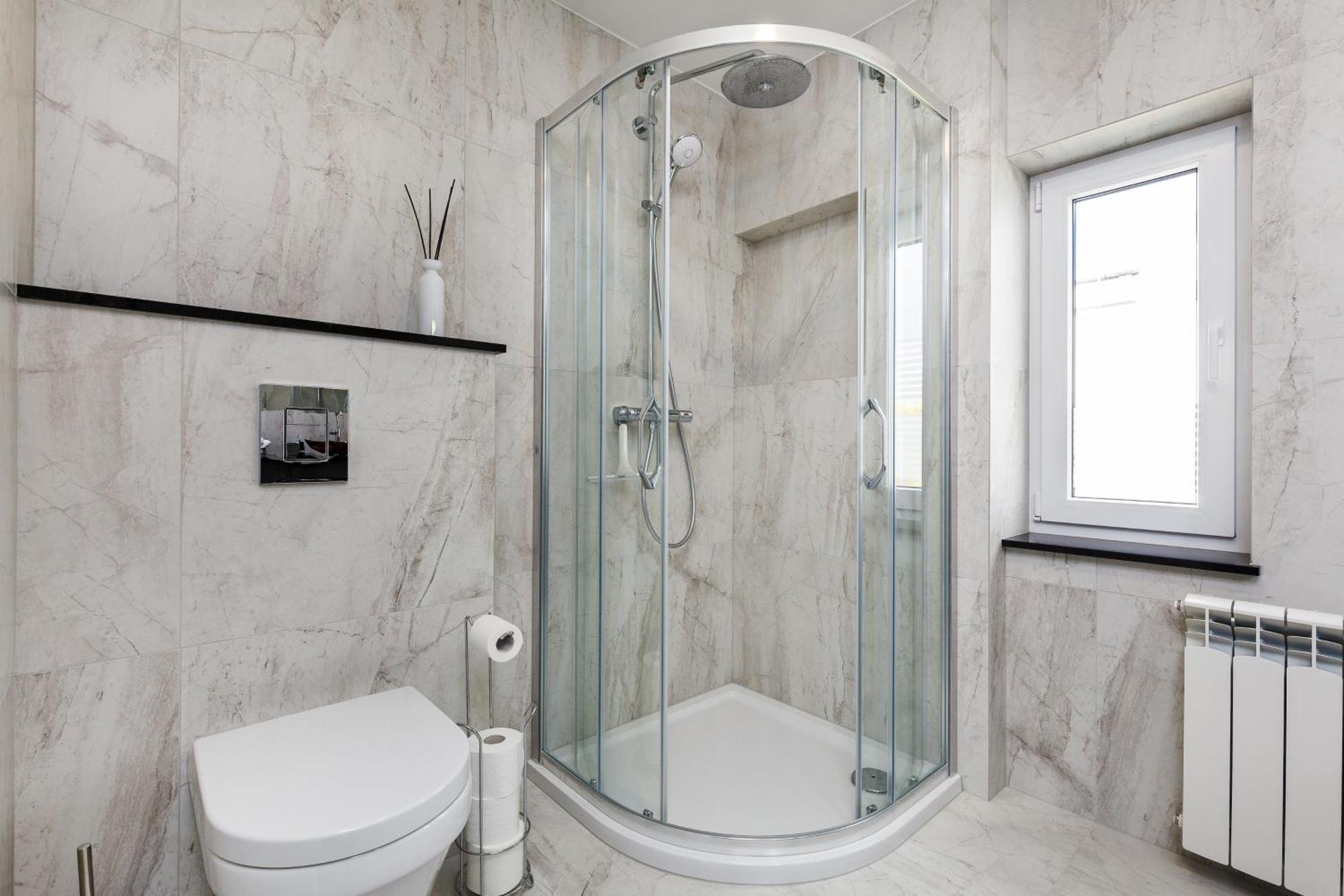 Apartament Z Widokiem Na Morze غدينيا المظهر الخارجي الصورة